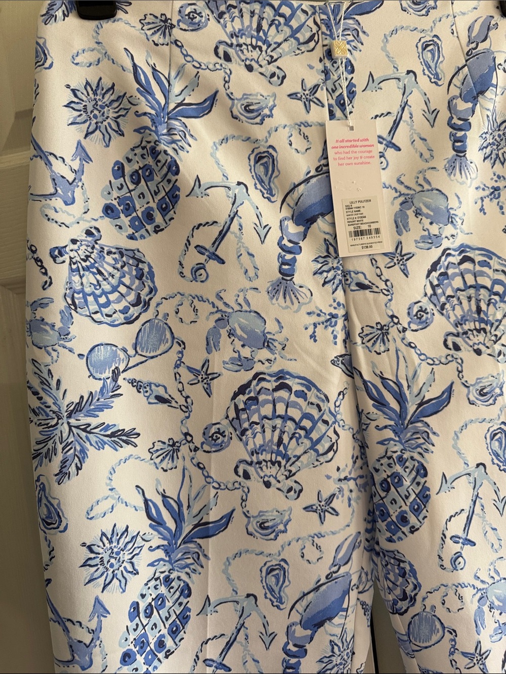 NWT Lilly Pulitzer Blue & White Nautical Shell Lobster Print Crop Pants Size 10 - Picture 3 of 8